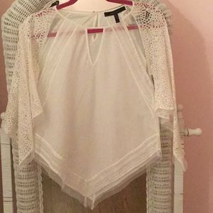 BCBG MAX AZRIA COTTON TOP.